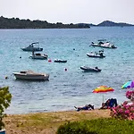 Beachfront Jackie Srima