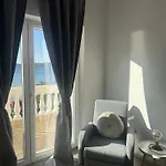 Beachfront Jackie Apartment Srima