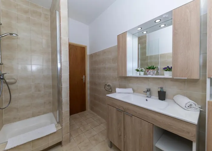 Beachfront Jackie Apartman