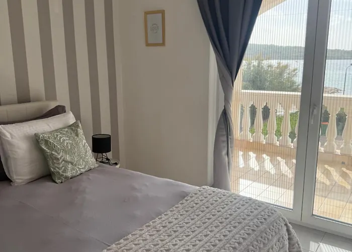 Beachfront Jackie Apartamento